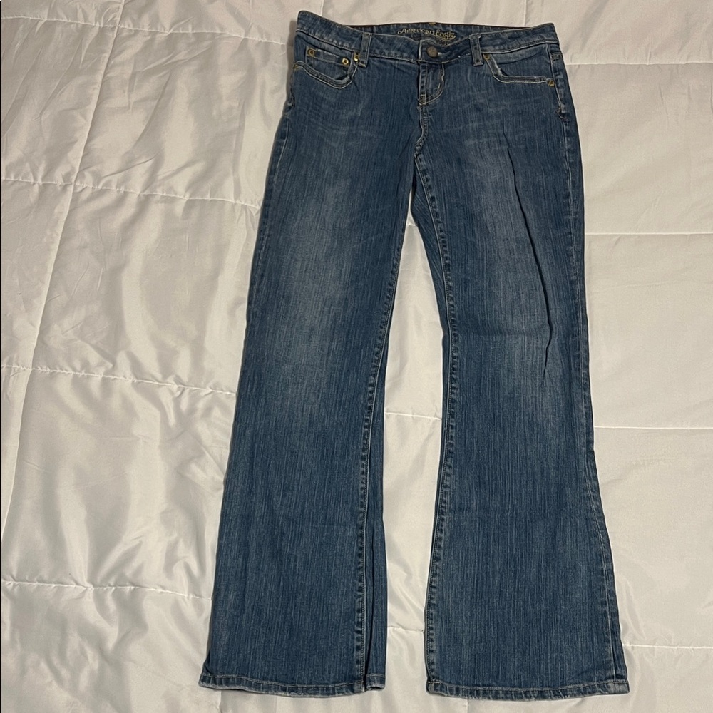 American Eagle Classic Blue Jeans